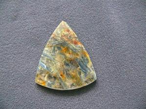 кианит в кварце 5х36х44