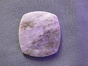 лепидолит 5х45х48